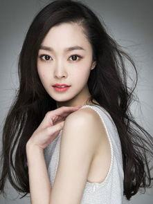 艾艳个人资料,才华横溢的年轻艺术家，用镜头讲述生活故事